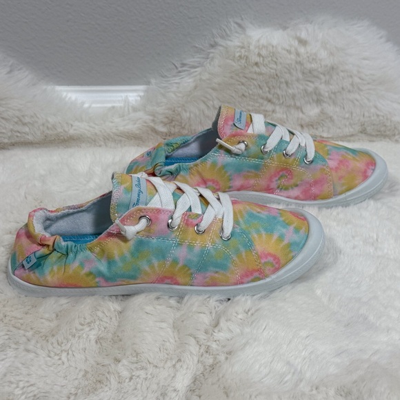 Tommy Bahama Shoes - NWT Tommy Bahama Multicolor Tie Dye Shoes Slip On Sneakers, Size 10